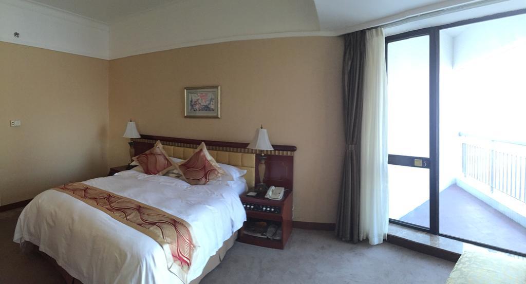 Huiquan Dynasty Hotel Κινκντάο Εξωτερικό φωτογραφία
